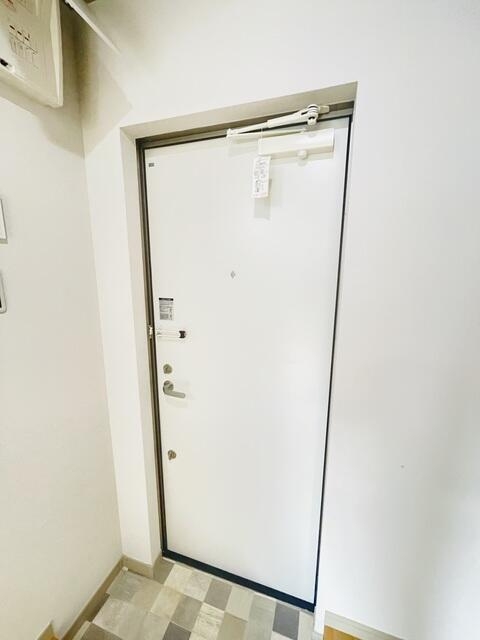 エアフォルク新小岩の玄関