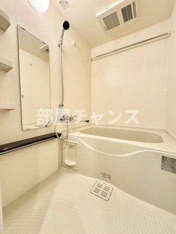 エステムコート名古屋TWIN WESTの浴室