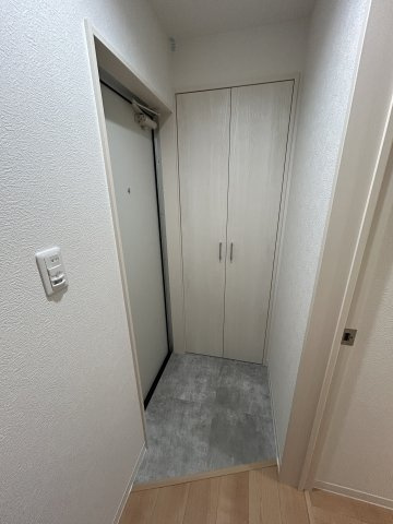クレアール塚口Ⅰの玄関