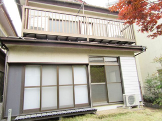 【外観】 | 小金井市本町4丁目貸家 | 庭からの外観
