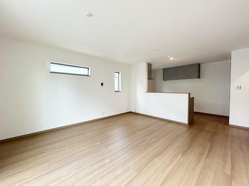 笠屋町新築戸建B号地の居間・リビング