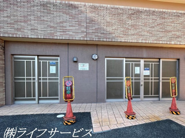 【その他共用部分】 | ネバーランド北大阪 | ゴミ置場