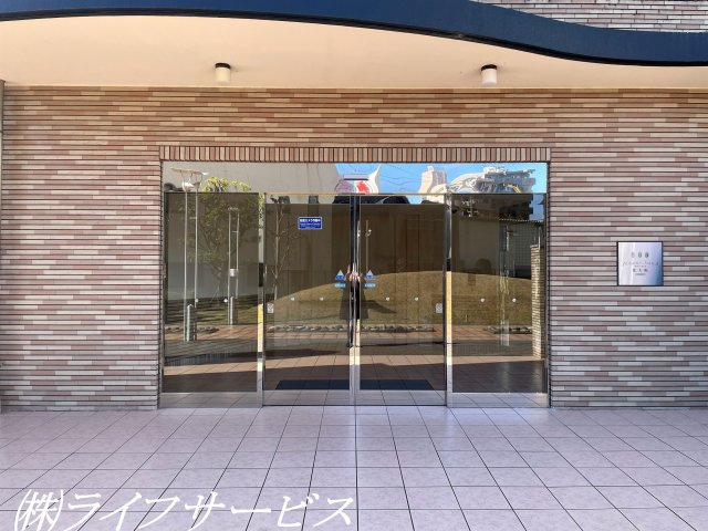 【エントランス】 | ネバーランド北大阪 | エントランス
