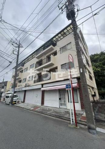 蒔田マンションの外観