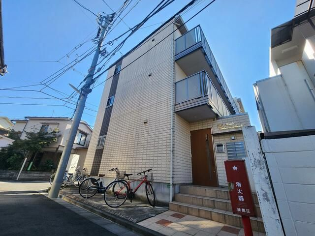 セレマーレ中村橋の外観