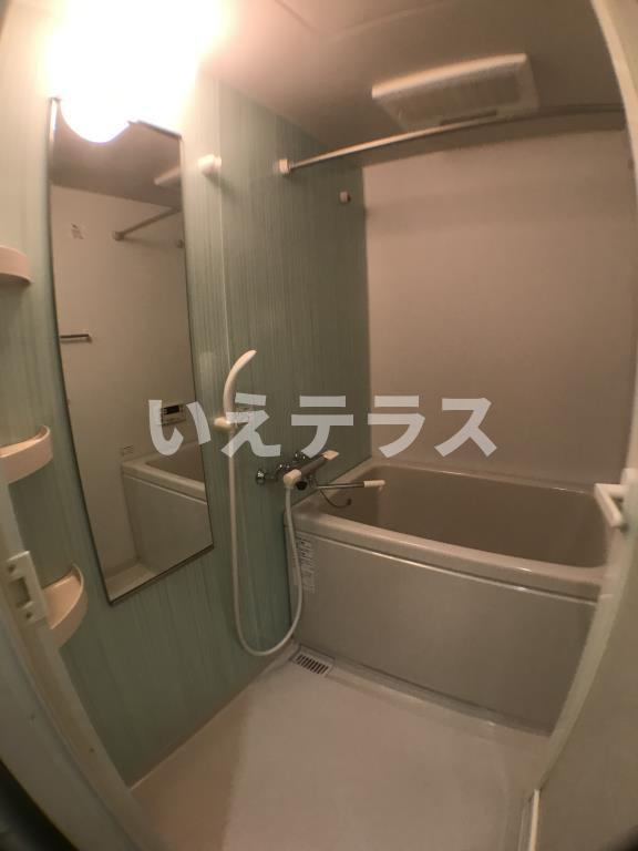 ヘスティア神戸の浴室