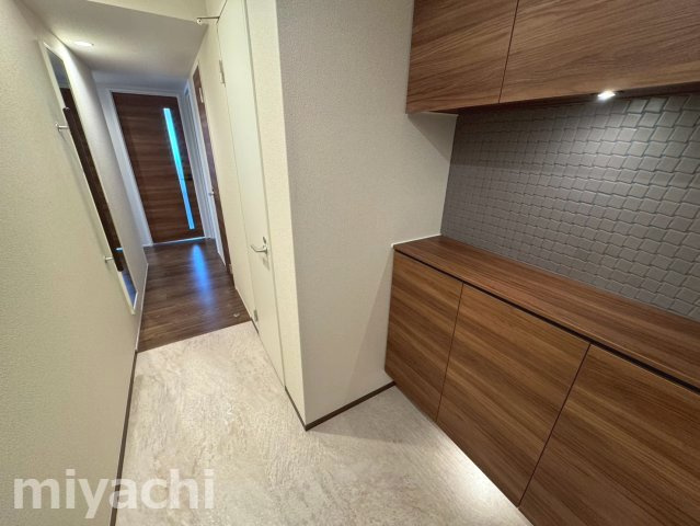ベレオ安宅の玄関