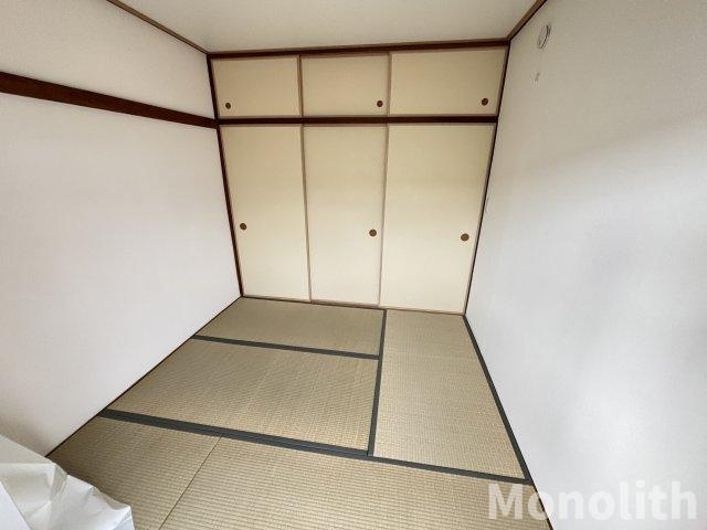 鶴山台34号棟の和室