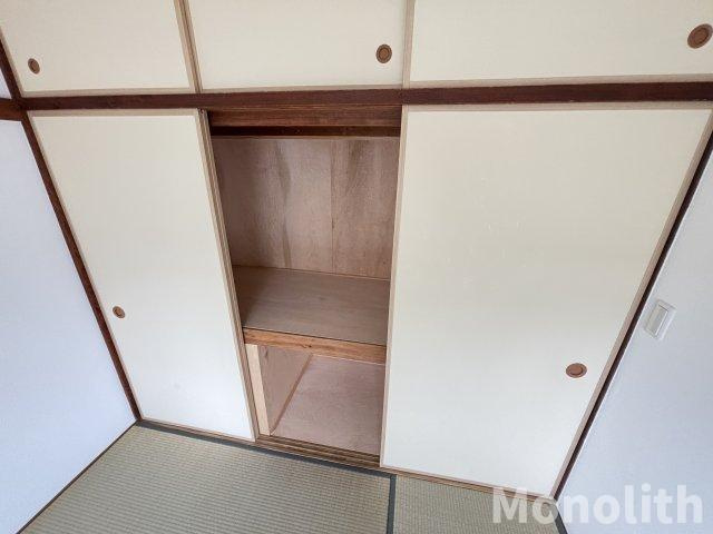 鶴山台34号棟の収納