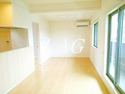 【居間・リビング】 | サンライズ | 洋室のお部屋です。