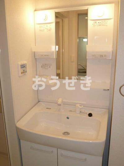 Ｍ・ＦＲＯＮＴＩＥＲの洗面所