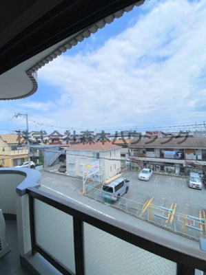【展望】 | 　萱島南ハイツ | 室内からの眺望です