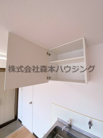 【収納】 | 　萱島南ハイツ | キッチン上の収納です