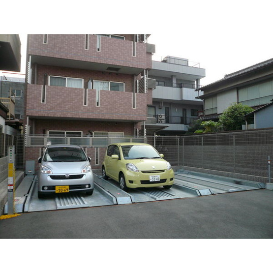 【駐車場】 | ニューシティアパートメンツ円上町