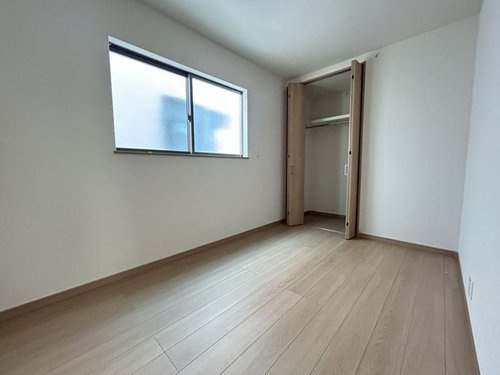 笠屋町新築戸建　A号地の洋室
