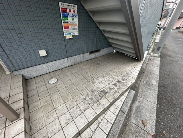 ハイツKTAのロビー|清潔なロビーです