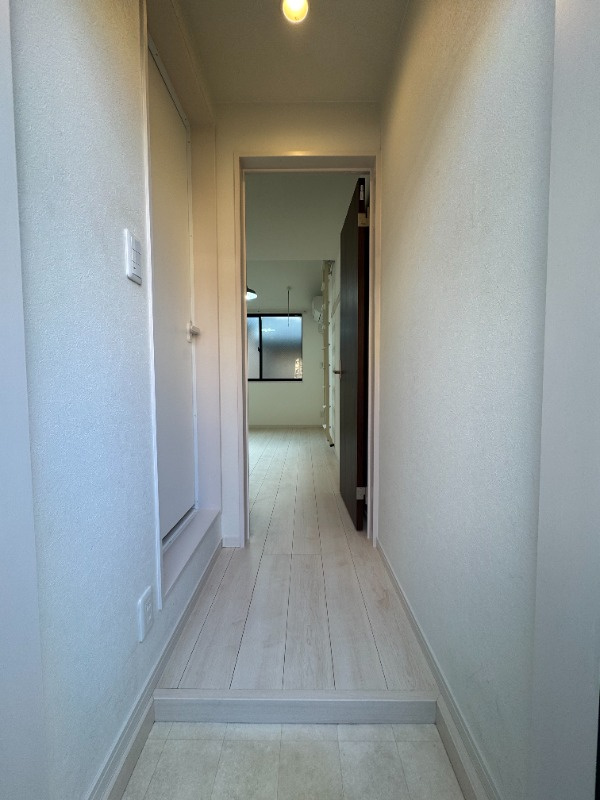 中野区江原町１丁目のアパートの玄関|※別部屋
