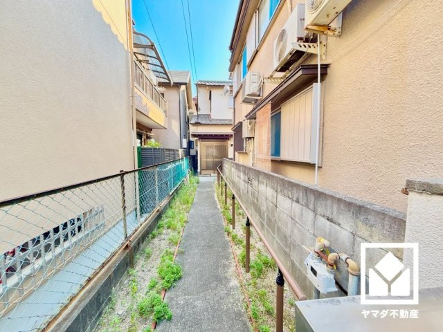 西宮市甲子園町の外観|様々な住まいのお悩みもご相談ください。