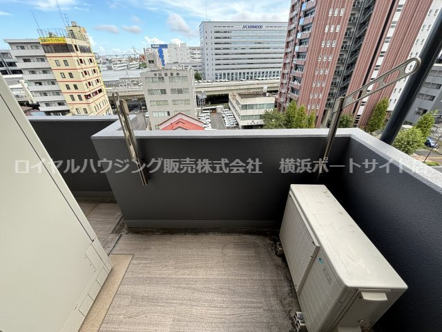 【バルコニー】