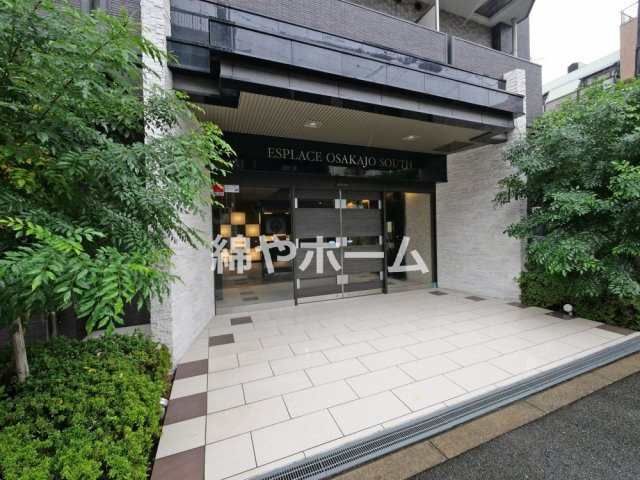 エスプレイス大阪城SOUTHのエントランス|清潔なエントランスです