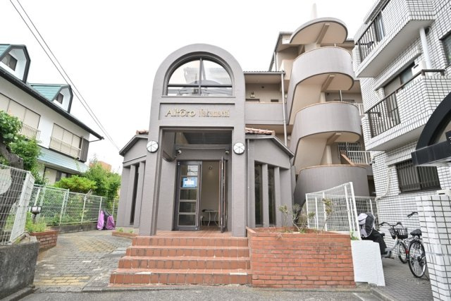 アルトーロ中町
