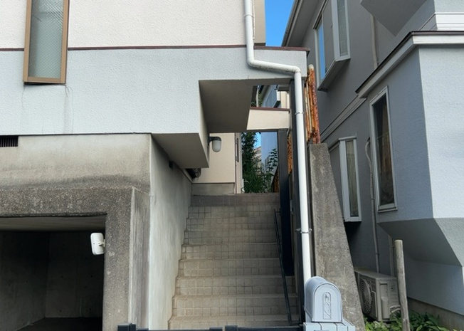 【発電・温水設備】 | 省エネ給湯器とは従来型の給湯器より熱効率が高く、少ない燃料でたくさんのお湯を沸かすことが出来る高効率な給湯器のことを指します。また、省エネ給湯器には種類があり、利便性や効果なども様々です。
