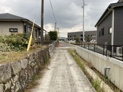 【前面道路含む現地写真】 | 矢倉町4479番1戸建