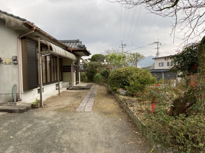 【庭】 | 矢倉町4479番1戸建