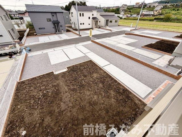 【新築】渋川市金井第１８　３号棟(全８棟)　リーブルガーデン　新築建売分譲の駐車場|駐車場があるので、車を買う予定の方も安心です