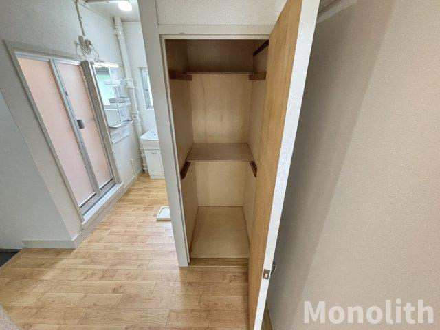 鶴山台32号棟の収納