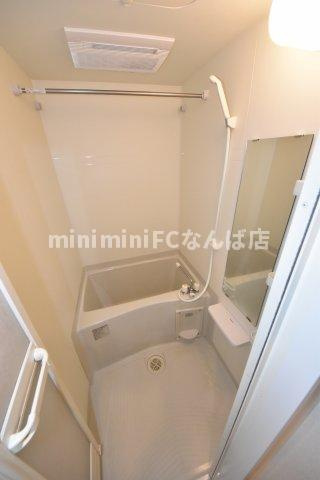 プレサンス難波ヴィータの浴室