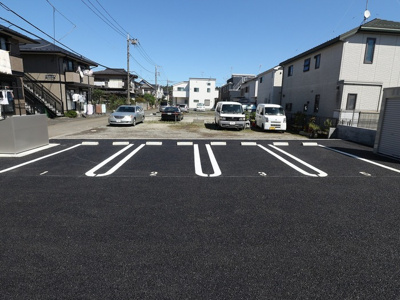 【駐車場】 | コンフォートヴィラ若松(コンフォートヴィラワカマツ)