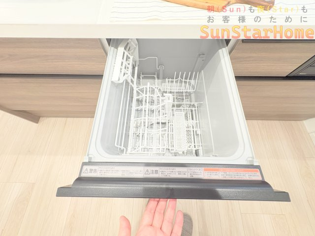 【サンスターホーム】レクセルプラッツァ福生弐番館　リノベーション済みのキッチン
