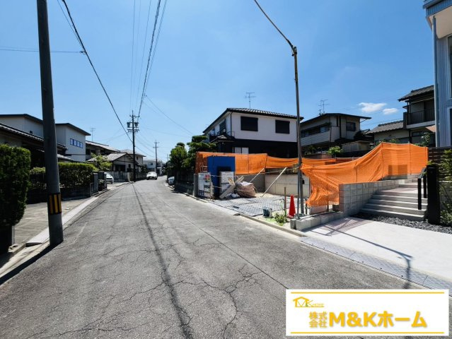 知多市八幡字曽山　全1棟の前面道路含む現地写真|R8.7.25撮影　陽当り良好☆