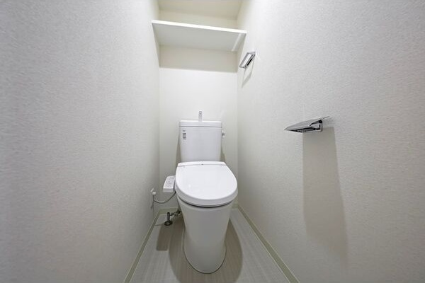 アステリ鶴舞ディオのトイレ|ゆったりとした空間のトイレです