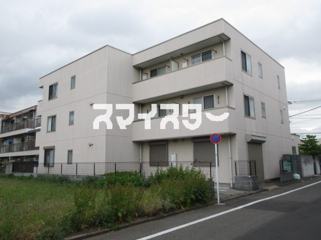 羽村市小作台５丁目の賃貸マンションの外観