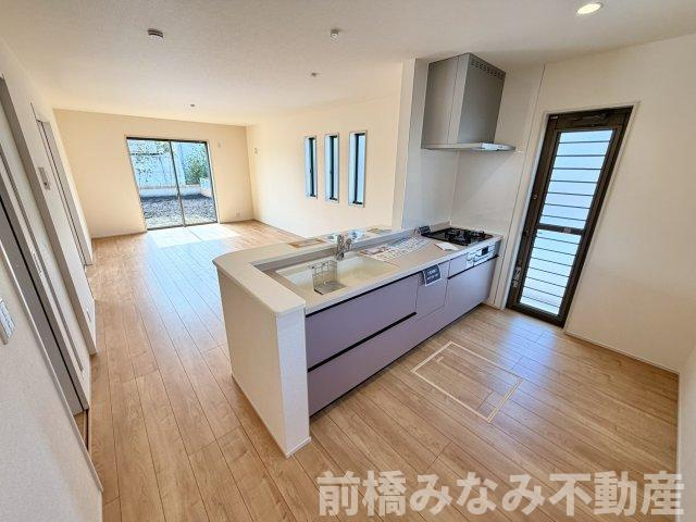 【新築】渋川市金井第１８　５号棟(全８棟)　リーブルガーデン　新築建売分譲のキッチン|使いやすいキッチンです