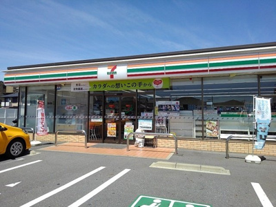 【周辺】 | オーブオン | セブンイレブン八田１丁目店まで500m