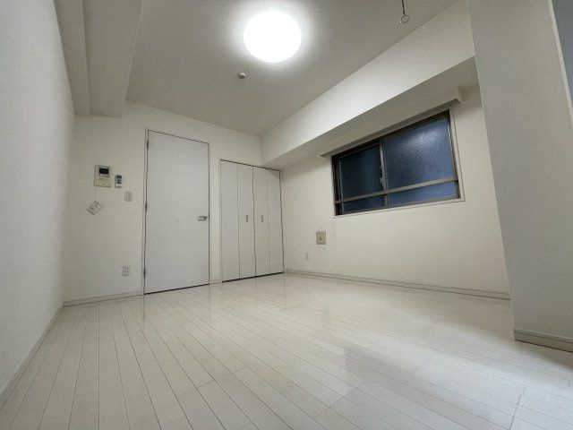 アイル東京リバーサイドの居間・リビング