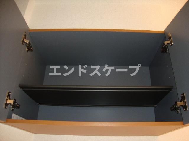 パラモアの収納|下駄箱上段
高崎、前橋のお部屋探しはエンドスケープまで！お客様の理想お聞かせ下さい♪