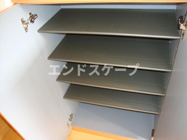 パラモアの収納|クローゼット
高崎、前橋のお部屋探しはエンドスケープまで！お客様の理想お聞かせ下さい♪