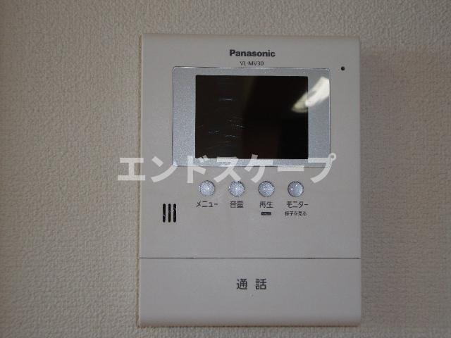 パラモアのセキュリティ|カメラ付インターホン
高崎、前橋のお部屋探しはエンドスケープまで！お客様の理想お聞かせ下さい♪