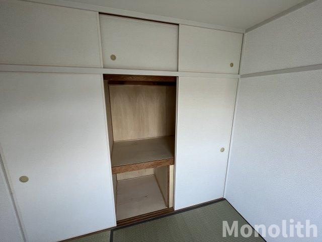 鶴山台36号棟の収納