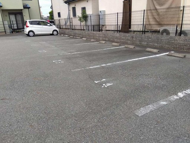 レオパレスハピネス１８のその他