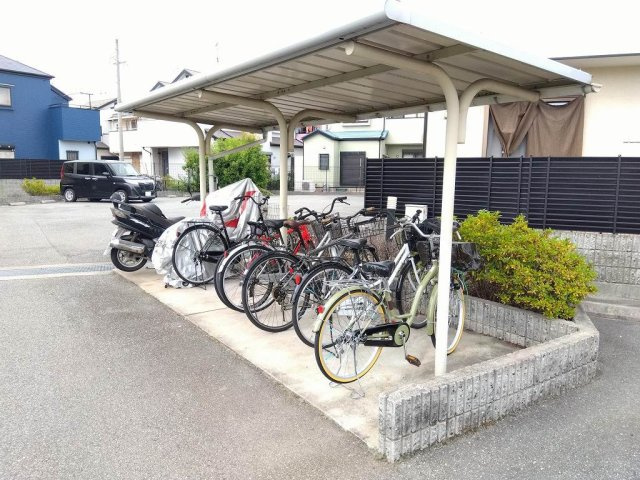 レオパレスハピネス１８のその他