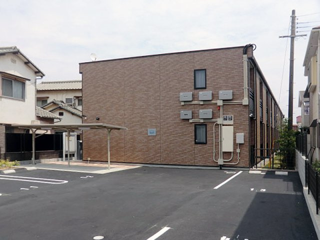 レオネクスト日新加古川の外観