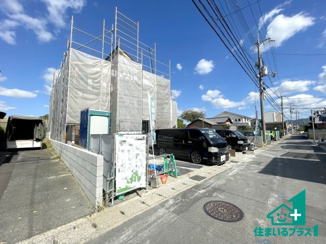★京都市伏見区向島庚申町　第1期　新築一戸建ての前面道路含む現地写真|周辺は閑静な住宅街です。前面道路もしっかりと有りますので車の出し入れも安心ですよ！