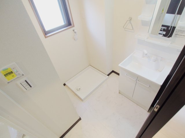 安芸郡府中町大通２丁目の賃貸マンションの洗面所