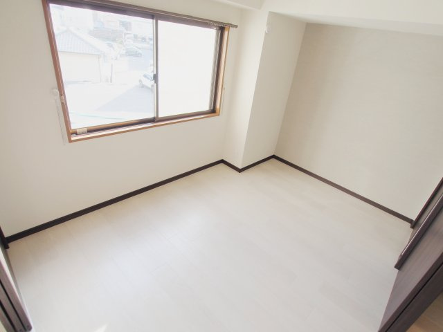 安芸郡府中町大通２丁目の賃貸マンションの内装