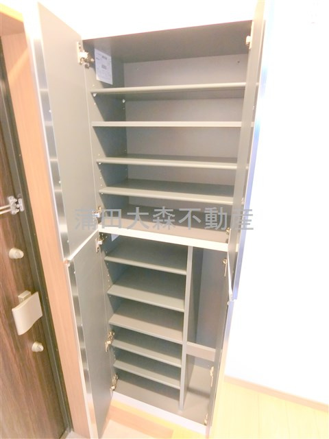 スマートVILLA羽田の収納|玄関収納
